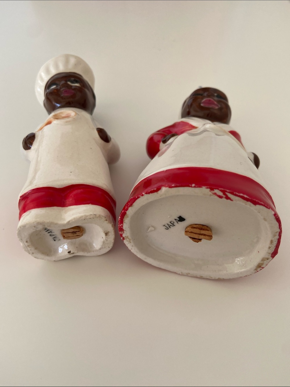 Vintage Black Americana Salt and Pepper Shakers - Picture 6 of 7